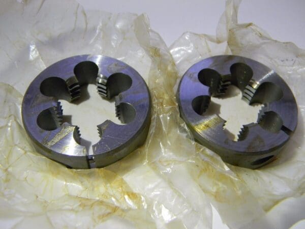 DTC 1" HSS Adjustable Round Split Dies, Qty 2 BSF10