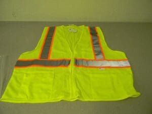 3M Reflective 5 PT Brkway YWL 3XL HI VIS Safety Vest QTY 4 582-ET-LM-3XL