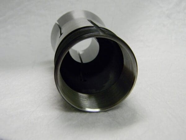 Lyndez Round Collet 1-11/16 - 20 Internal M47.50 x 1.75 External160-064