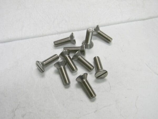 Pro Flat Head Drive 3/8-16 UNC 1-1/4" OAL Machine Screw QTY 20 09629460