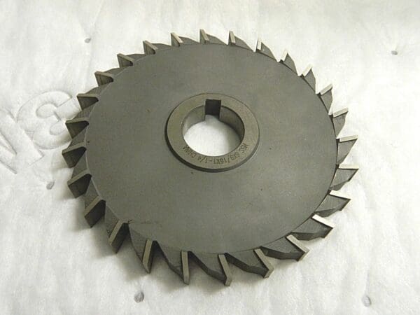 Side Milling Cutter Straight Teeth HSS 6" Dia x 9/16" x 1-1/4" 26T 301-6334