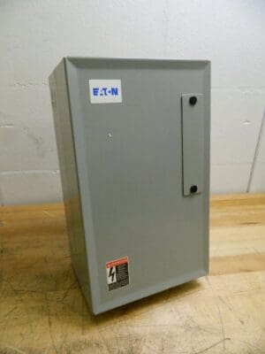 Eaton Non-Combo NEMA6 Electrically Held Lighting Contactor 120V