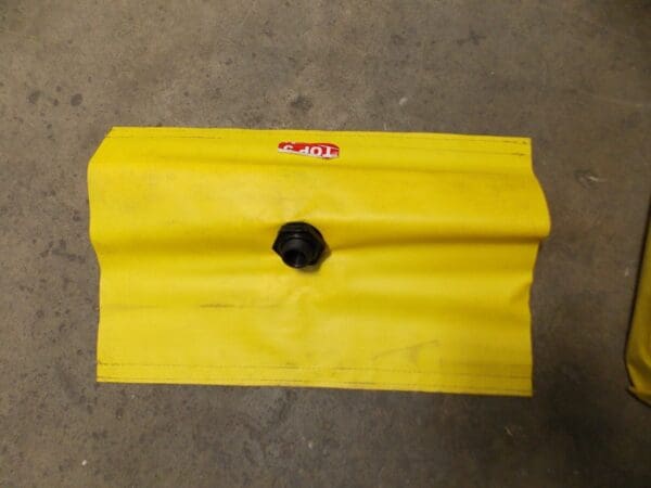 Ultratech Flexible Polyethylene Spill Deck 66 Gallon Cap. 1500 lbs Cap. 1360