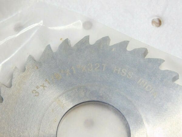 Interstate Side Chip Saw Staggered Tooth HSS 3" x 1/8" x 1" 32T 03153087