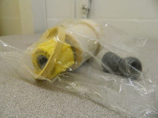 Woodhead 3 Terminal Cable Mount 3 Terminal 1 Port Watertite 27W47