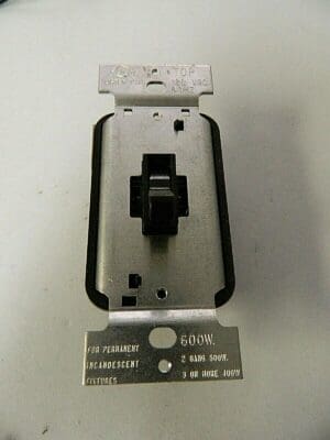 Pass & Seymour Switch Toggle dimmer QTY 3 T603