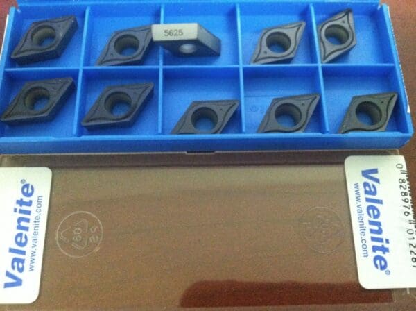 Valenite Index Carbide Turning Inserts DCGT11T308-PM2 DCGT32.52-OM2 5625 01226