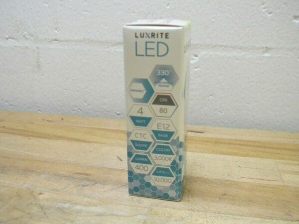 Lot of 30 Luxrite LED CTC Filament Candle Light Bulb Dimmable 4W 3000K LR21574