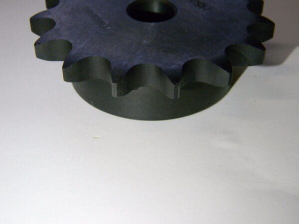 Tsubaki Plain Bore Sprocket 5/8" 15 Tooth Chain Size 50 H50B15