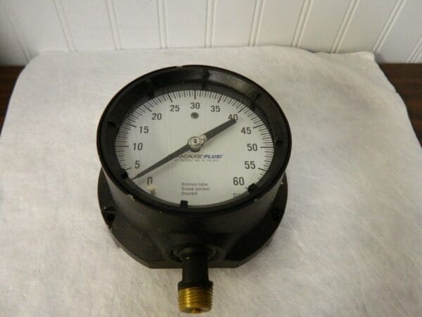 Ashcroft 4-1/2" Dial 1/2 Thread 0-60 Scale Range Pressure Gauge 93710XLL