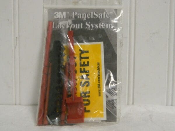 3M Circuit Breaker Panel Lockout Bar 7 Padlocks Max 00054007446156