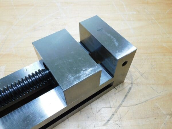 Interstate Toolmaker's Vise 3-15/16" W x 1.7" H x 5" Opening Cap 42052555