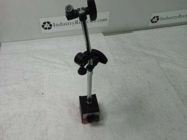 MHC Magnetic Base Holder Mult. Inch Clamping Dia Post/Adj 2-1/4" Long Base