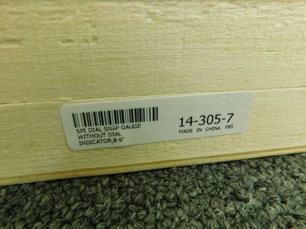 SPI Snap Gage 8” - 9” Range 7/16” x 9/16” Flat Carbide Anvils 14-305-7