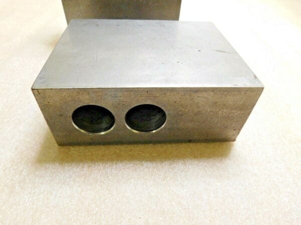 H & R MFG INCOMPLETE 2 Piece Square Soft Lathe Chuck Jaws 3/32" x 90° HR-40-16-5