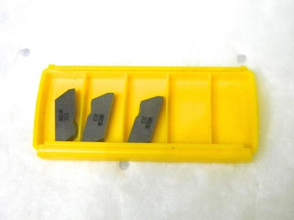 Kennametal Carbide Grooving Insert NBD3K313 0.1949” Cutting Width Qty-3 1113182