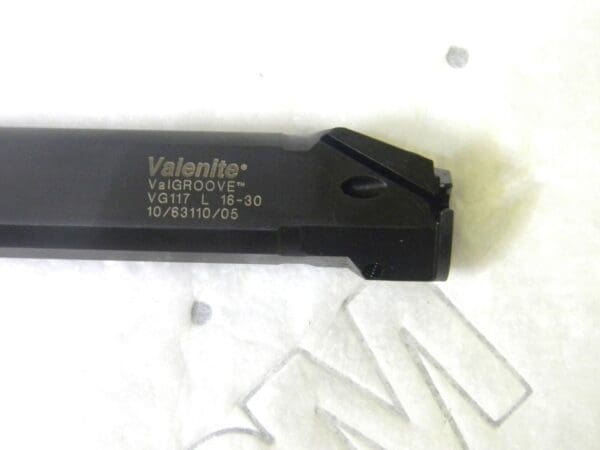 Valenite ID Turning Grooving Bore Toolholder 1.97” Dia 1” Shank Dia 8” OAL 58330