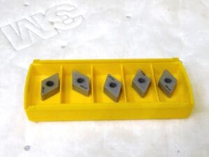 Kennametal Kenloc Ceramic Inserts DNGA443T0820 Grade KY1320 Qty 5 3137320