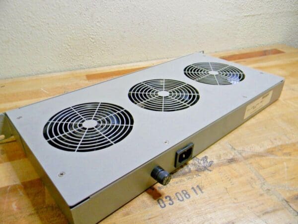 Ebmpapst Fan Tray 318CFM 115V 56dB 17.12"L x 8.31"W x 1.70"H FT-170-318-001