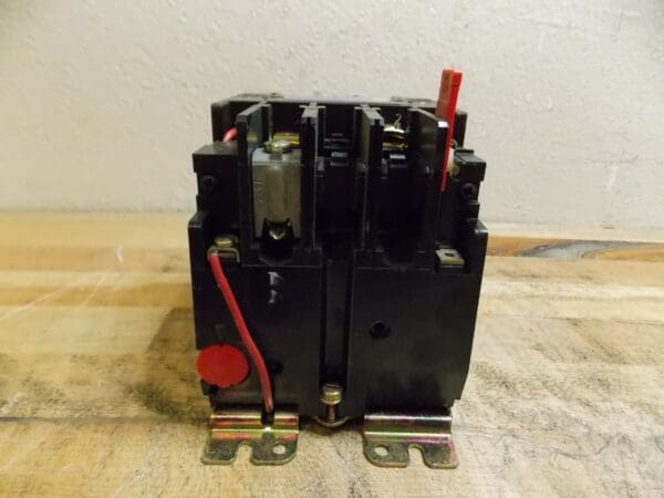 Joslyn Clark AC Non-Reversing NEMA Contactor 2 Pole 240V 1 HP Model T13U02A-26