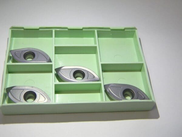 Walter Carbide Milling Inserts XDGT3207200R-D57 Grade WSP45S Qty. 4 6370772