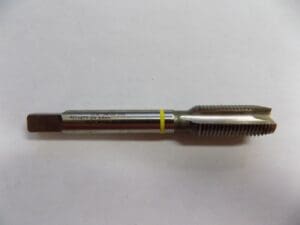 Accupro Spiral Point Taps 7/16" - 20 UNF 3-Flute H5 Bright Finish HSS #87155537