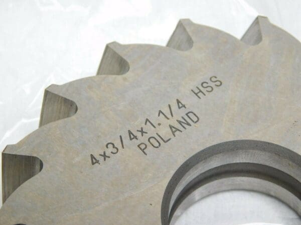 Dolfa Plain Milling Cutter Light Duty 4" x 3/4" x 1-1/4" 18T 5-730-295