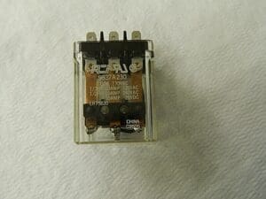 ACI Square Blade Relay 11 PIN 3PDT 230 VAC QTY 2 9837A230