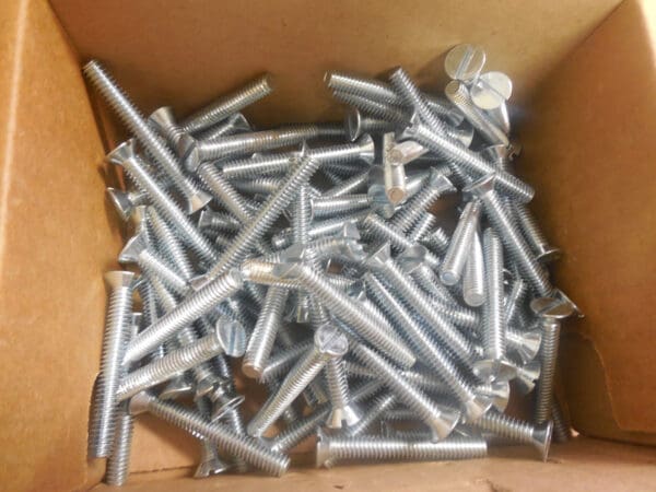 Professional 1/4"-20 x 1-3/4" Slotted Flat Head Machine Screw Qty. 100 #87912754