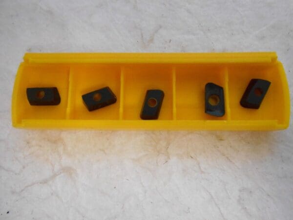 Kennametal Edpt1016sgd Kck15 3642197 Carbide Milling Inserts, Qty. 5 USA