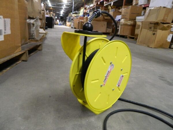 Conductix Bare End Cord and Cable Reel 16 AWG 40 Ft Long 122160304011