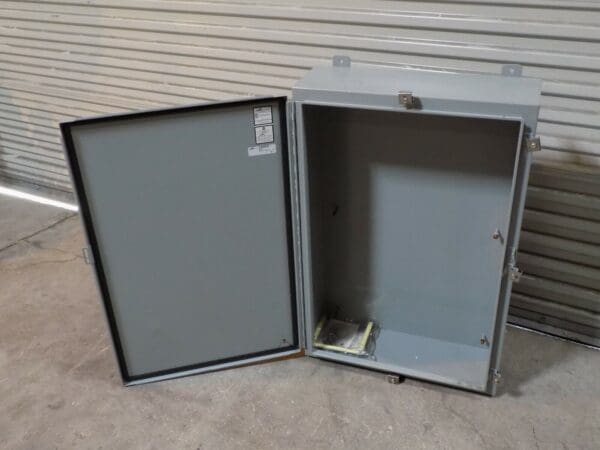 Cooper B-Line 36248-4 Steel Wall Mount Enclosure w/ Hinged Flat Cover Type 4