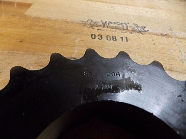 Browning Roller Chain Sprocket 20 Teeth 6.91" Outside Dia. Taper Bore H80TB20