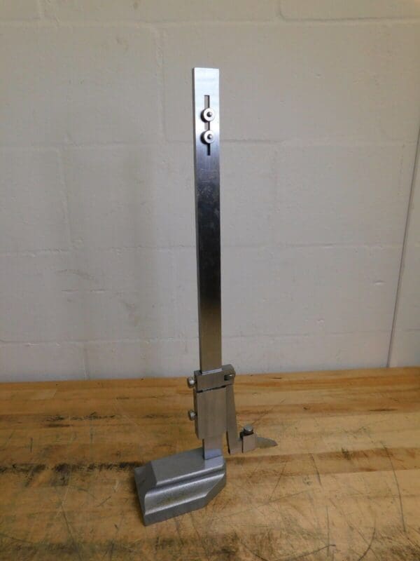 Pro-Grade Vernier Height Gage 0 to 12" Measurement 0.001" Graduation