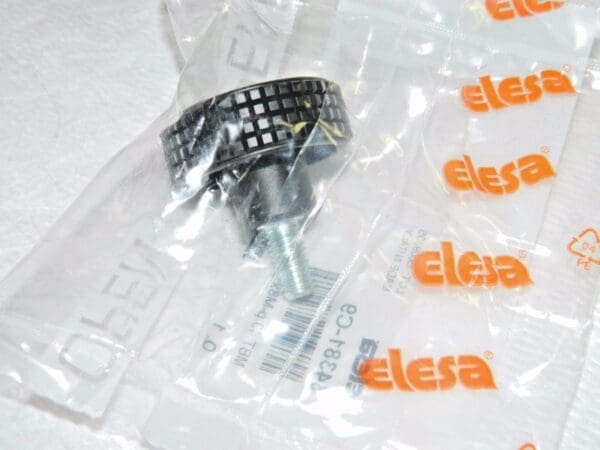 Elesa Knurled Plastic Knobs 1.57" Head 34381-C9 Qty 21 934381