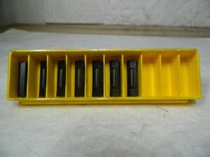 Kennametal Grooving Insert A4G0805M08U08B KCK20 Qty 7 3324724