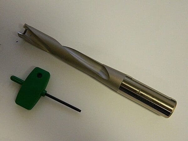 Mitsubishi 3/4X3/4X6.642 2FL Carbide Drill 299372