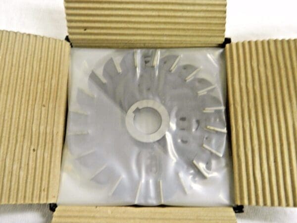 Interstate Side Milling Cutter 6" Diam x 1/2" Width of Cut HSS #03016326