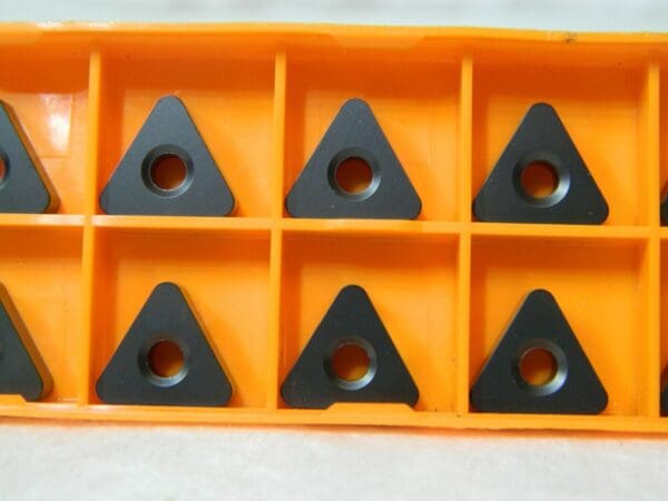 Hertel TNMA334 HC320T Carbide Turning Insert Qty 10 1002702