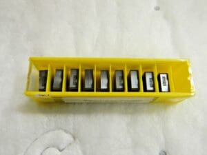 Kennametal Ceramic Turning Inserts SNG433T0420 Grade KY1525 Qty 9 PCS 2638662