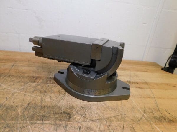 Gibraltar 4" Opening Swivel Precision Machine Vise 110027 REPAIR