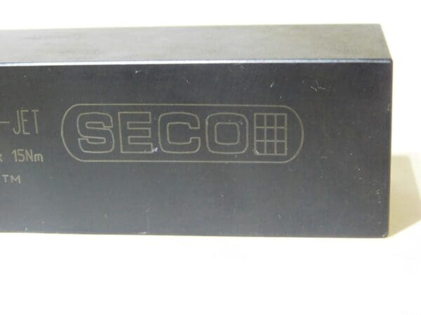 Seco External Turning Holder 31.75” Shank Dia 8mm Cut W 24mm Groove Depth 57137