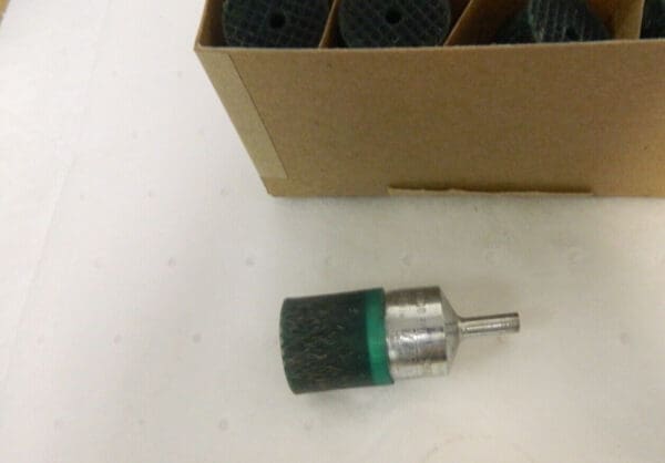 Osborn 1" Encapsulated Hollow Center End Brush Qty 12 0003061200