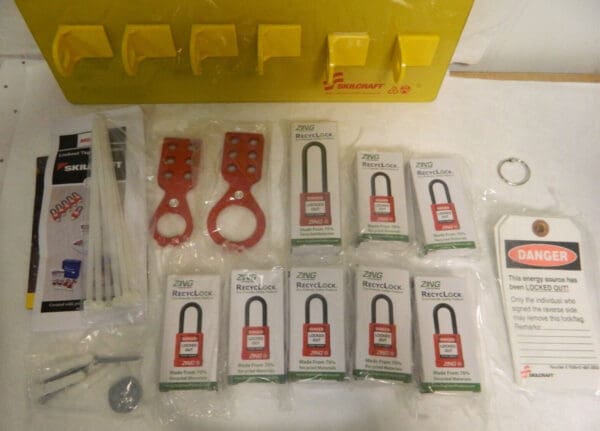 ABILITY ONE Equipped Lockout Device & Tag Station DAMAGED 5340016512050