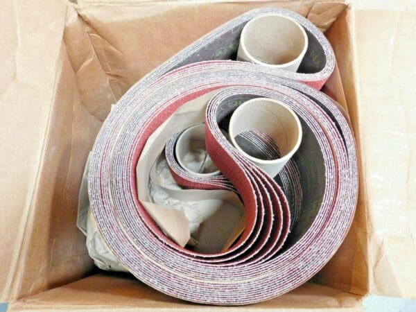 PACK of 25 3M Ceramic Abrasive Belts 963G 4" W x 13" L Grit 36 5114474209