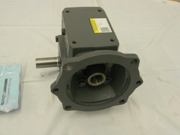 Boston Gear Speed Reducer 1-3/4 Centerline Distance 5:1 350 RPM 51924