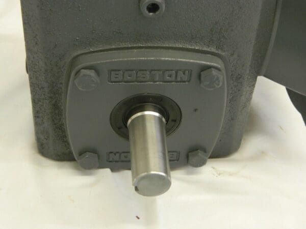 Boston Gear Speed Reducer 1-3/4 Centerline Distance 5:1 350 RPM 51924