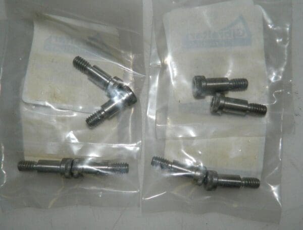 Gibraltar Socket Shoulder Screws 8 Pack 5/16 x 1/2 85646115