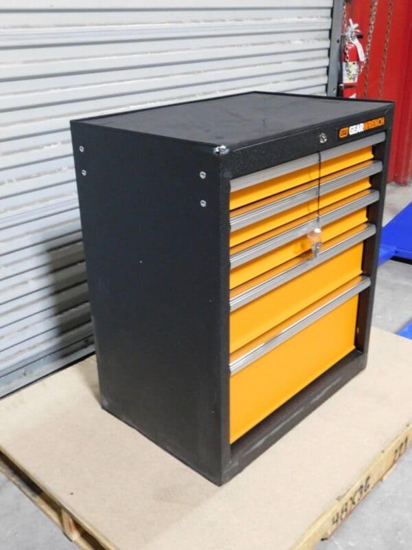 GEARWRENCH 5 Drawer Tool Cabinet 18″ D x 37″ H 83241 DAMAGE/REPAIR