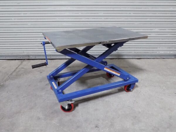 Vestil Mechanical Scissor Lift Cart 660 lb. Capacity 37" x 23" Platform DAMAGED